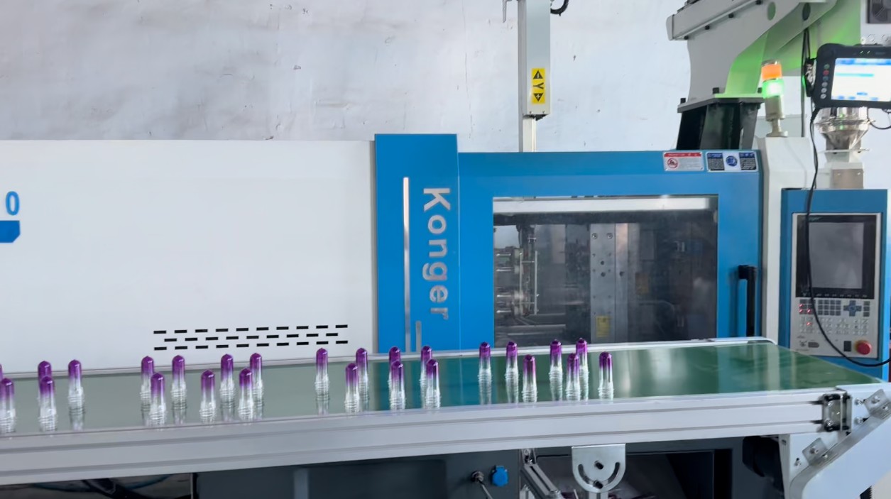 双色渐变瓶胚模具